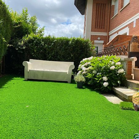 Apartamento Con Jardin Getxo Dış mekan fotoğraf