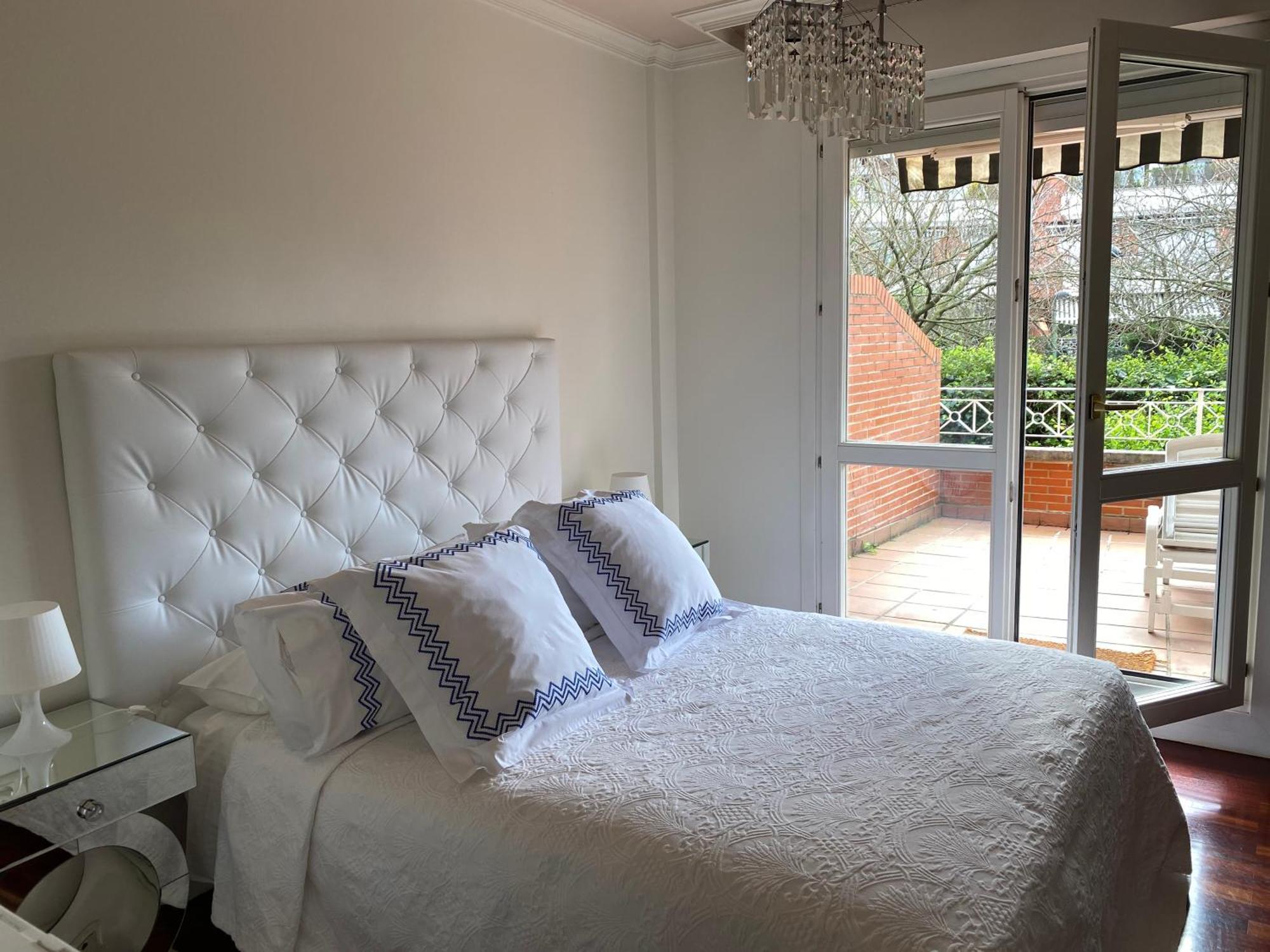 Apartamento Con Jardin Getxo Dış mekan fotoğraf